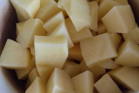 Запеченная курица с картофелем