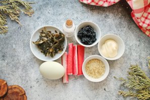 Салат "Черное море"