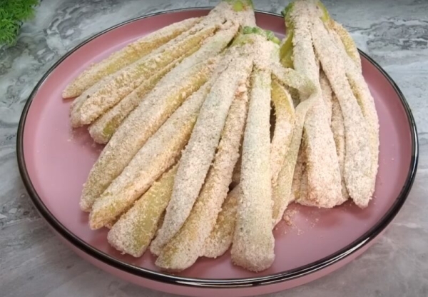 Жареные кабачки вкуснее мяса. Турецкая жена бизнесмена поделилась рецептом: всё готово за 60 минут. Жареные кабачки вкуснее мяса. Турецкая жена бизнесмена поделилась рецептом: всё готово за 60 минут.