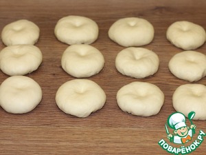 Пирожки из слоеного теста на кефире Пирожки из слоеного теста на кефире