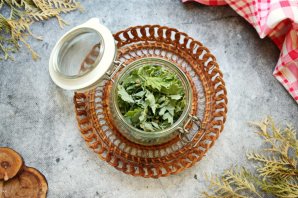 Настойка чистотела на водке Настойка чистотела на водке