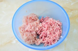 Люля-кебаб из свинины и курицы Люля-кебаб из свинины и курицы