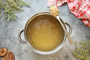 Классическое "Харчо" с солеными огурцами Классическое "Харчо" с солеными огурцами