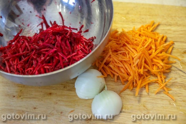 Борщ с говядиной и машем