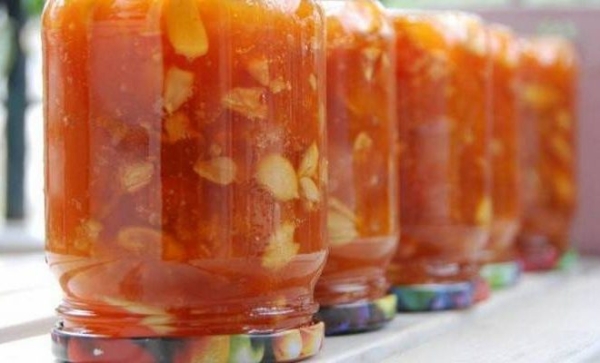 Варенье из абрикосовых долек с ядрышками