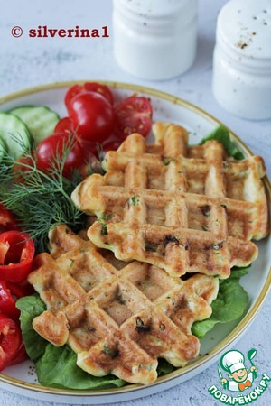 Вафли с яйцом и зеленым луком