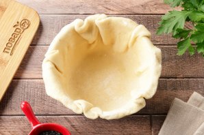 Жаркое в горшочке из теста