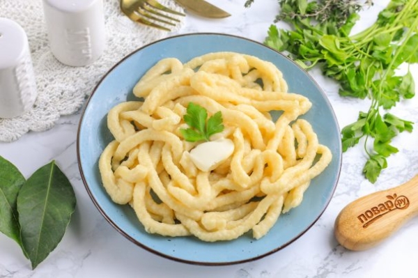 Лапша из жидкого теста Лапша из жидкого теста