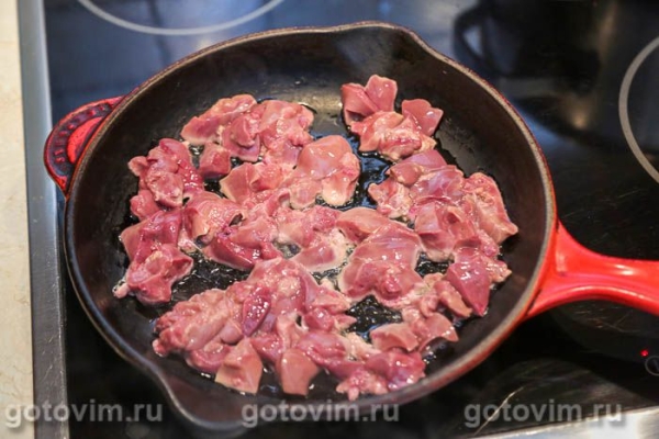 Рулет из рульки с куриной печенью Рулет из рульки с куриной печенью