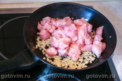 Индейка в сливочном соусе с сыром с голубой плесенью Индейка в сливочном соусе с сыром с голубой плесенью