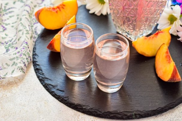 Персиковая настойка Персиковая настойка