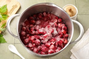 Варенье из малины 5-минутка Варенье из малины 5-минутка