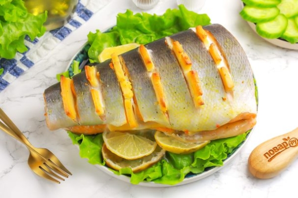 Горбуша со сливочным сыром в духовке Горбуша со сливочным сыром в духовке