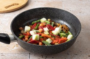 Ячневая каша с овощами Ячневая каша с овощами