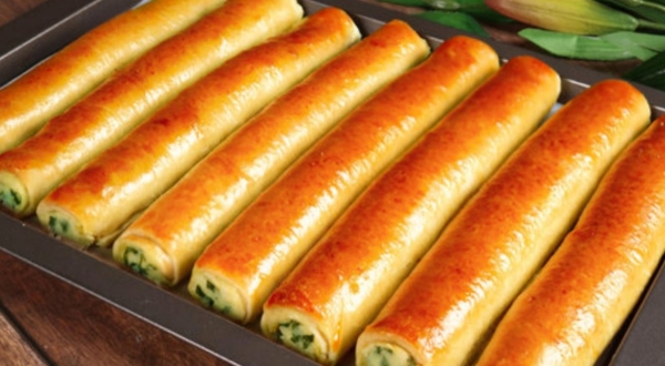 Вкуснее, чем пирожки. Бюджетный и простой рецепт слоеных трубочек Вкуснее, чем пирожки. Бюджетный и простой рецепт слоеных трубочек