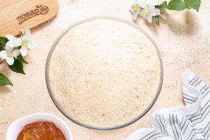 Постные пирожки с повидлом