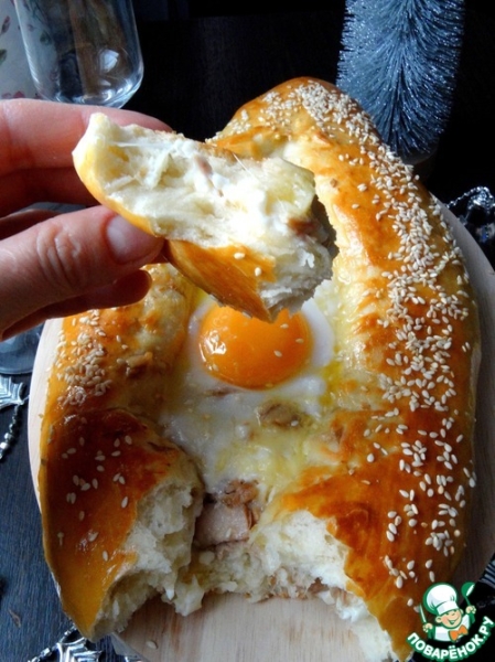 А-ля хачапури с тунцом А-ля хачапури с тунцом