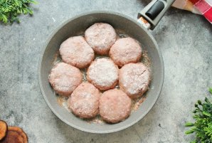 Котлеты из мясного фарша