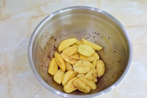 Котлеты из индейки с картофелем и грибами Котлеты из индейки с картофелем и грибами