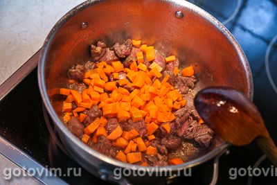 Плов с говядиной, тыквой и изюмом Плов с говядиной, тыквой и изюмом