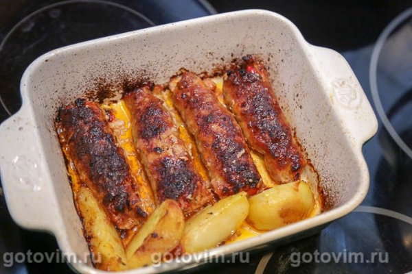 Мясные рулетики из фарша с жареным беконом и перцем Мясные рулетики из фарша с жареным беконом и перцем