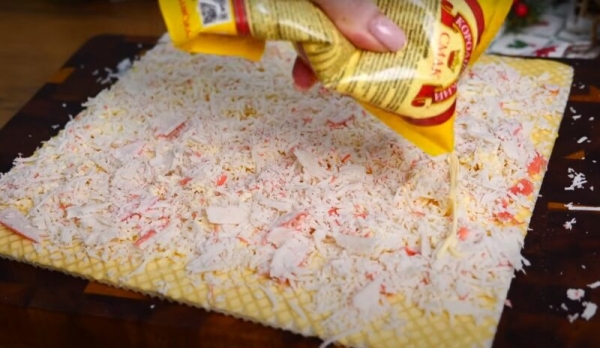 Обожаю этот крабовый рулет. Вкусная Новогодняя закуска за 5 минут Обожаю этот крабовый рулет. Вкусная Новогодняя закуска за 5 минут