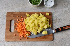 Куриный суп с крапивой