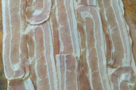 Закусочные елочки с беконом и сыром Закусочные елочки с беконом и сыром