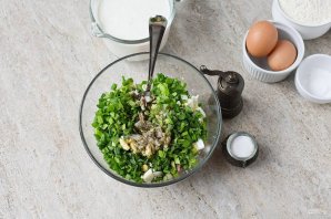 Заливной пирог с консервированной рыбой