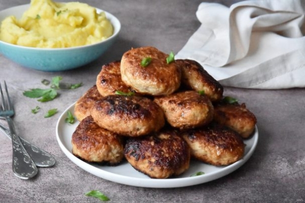 Вкусные домашние котлеты