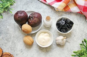 Свекла с черносливом