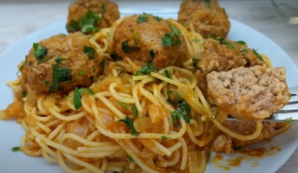 Научился этому трюку во Французском ресторане. Сочные и вкусные котлеты Научился этому трюку во Французском ресторане. Сочные и вкусные котлеты