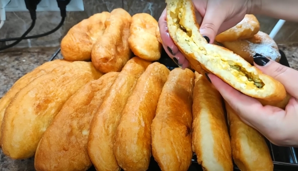 Пузырчатые пирожки для пирожков и пончиков. Рецепт на «особенном» тесте: получаются как пух, с хрустящей корочкой