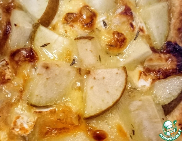 Слойки из груши с сыром бри Слойки из груши с сыром бри