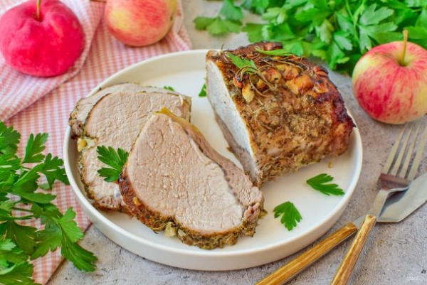 Свинина с яблоками в духовке Свинина с яблоками в духовке