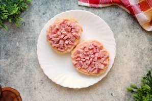 Мини пицца на скорую руку Мини пицца на скорую руку