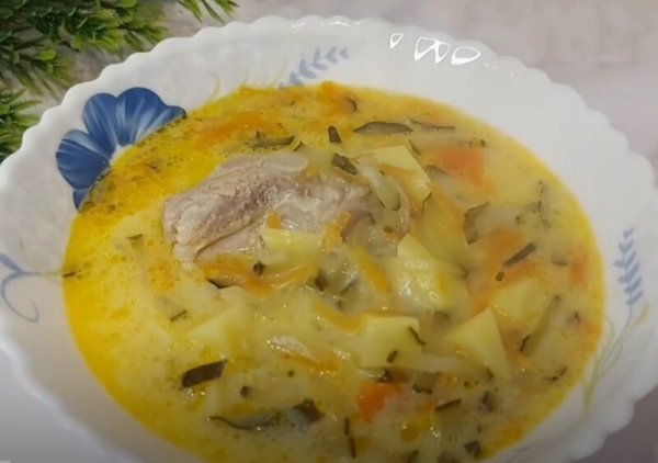 Рассольник по-польски. Готовим суп из ресторана в домашних условиях Рассольник по-польски. Готовим суп из ресторана в домашних условиях