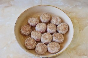 Тефтели в бульоне Тефтели в бульоне