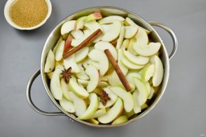 Яблочное масло со специями Яблочное масло со специями