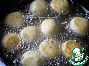 Творожные шарики с пармезаном и зеленью Творожные шарики с пармезаном и зеленью