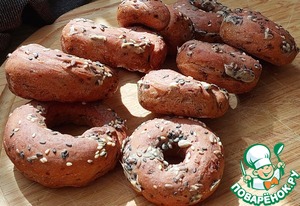 Свекольные бублики с семечками