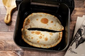 Чебуреки в аэрогриле