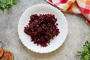 Свекла с черносливом