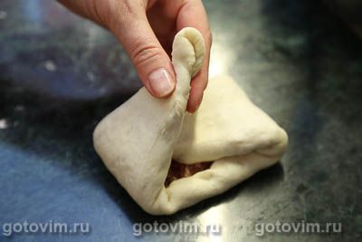 Турецкая лепешка пиде с фаршем (Kiymali Pide)