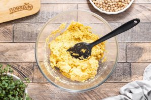 Нутовый хлеб без муки и дрожжей