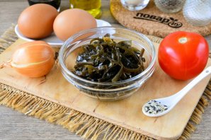 Салат из помидоров с морской капустой Салат из помидоров с морской капустой