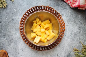 Ананасовый пунш с шампанским Ананасовый пунш с шампанским