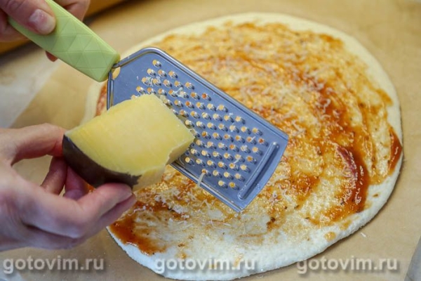 Пицца с лисичками и беконом Пицца с лисичками и беконом