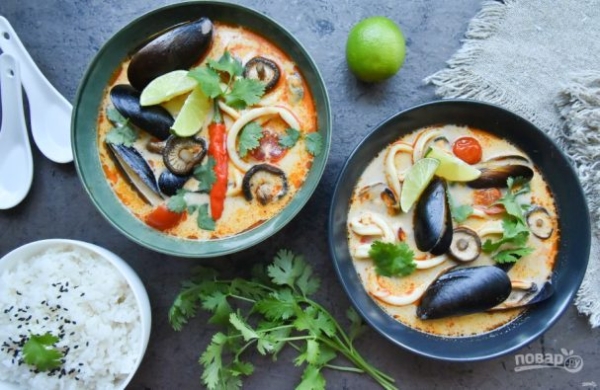 Суп "Том ям" с мидиями Суп "Том ям" с мидиями