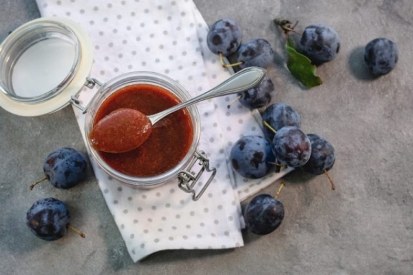 Сливовый соус с кинзой и болгарским перцем Сливовый соус с кинзой и болгарским перцем